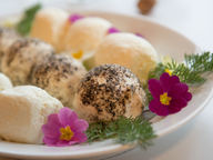 Biohof-Catering von joli mont. 